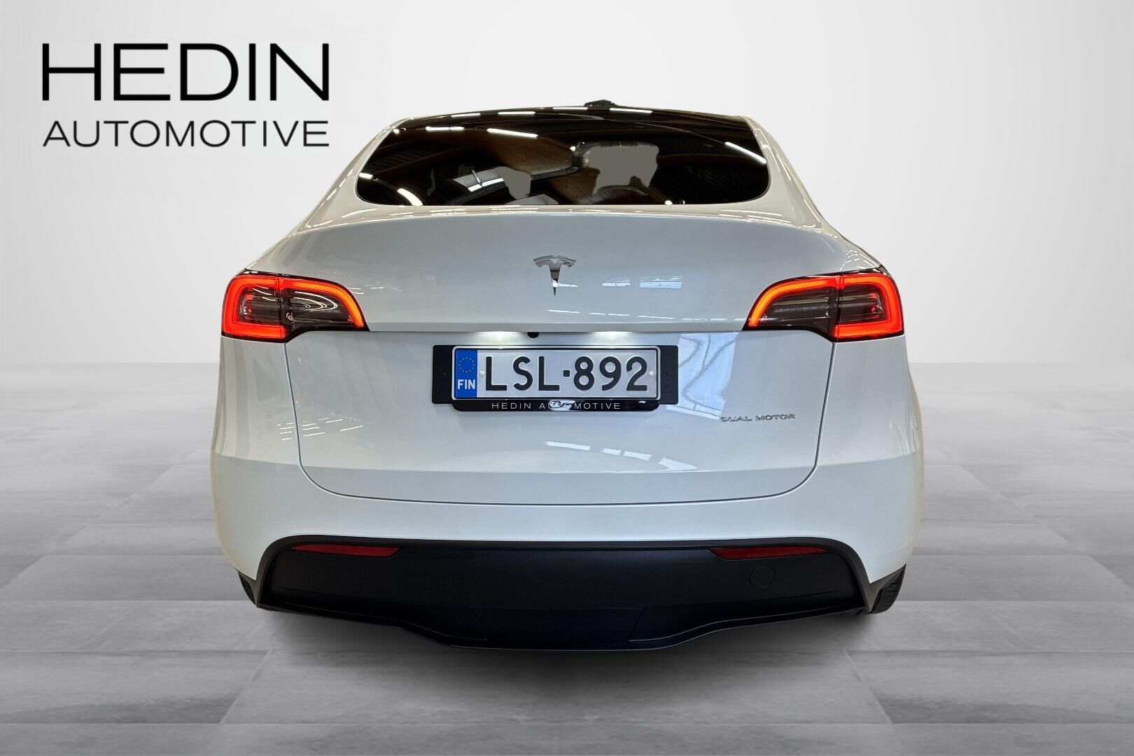Tesla Model Y Long Range 2022, kuva 4/26
