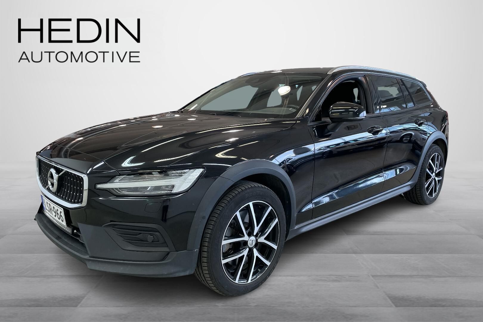 Volvo V60 CROSS COUNTRY - LSR-966