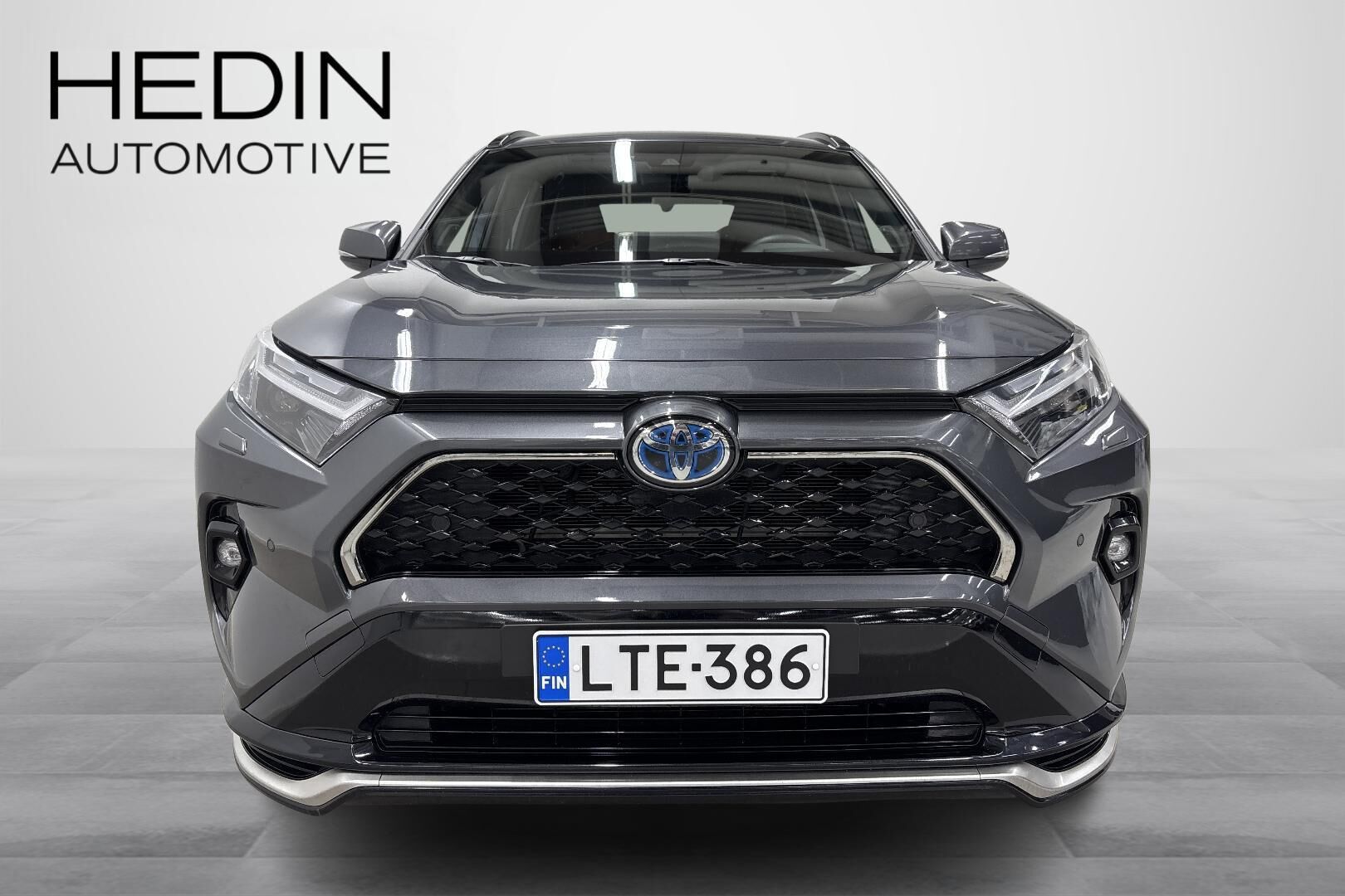 Toyota RAV4 Plug-In 2025, photo 5/25