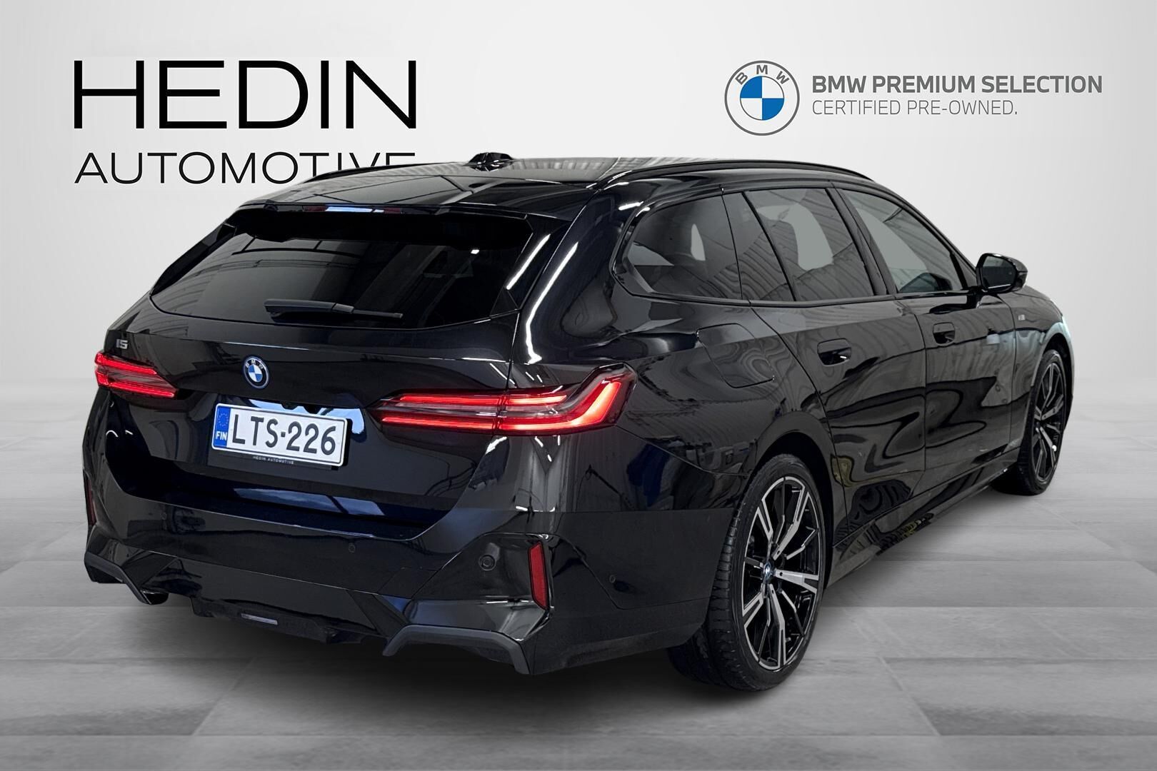 BMW i5 G61 Touring xDrive40 M Sport PRO 2025, kuva 3/49