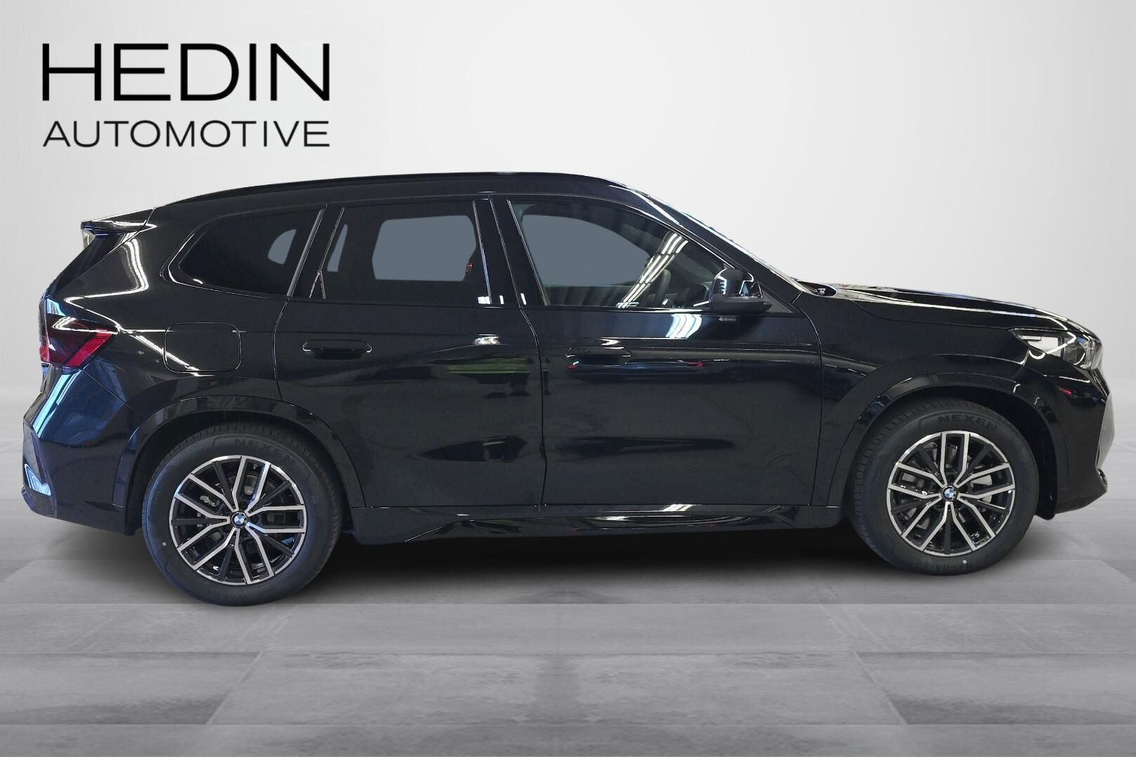 BMW iX1 U11 xDrive30 Fully Charged 2026, kuva 6/24