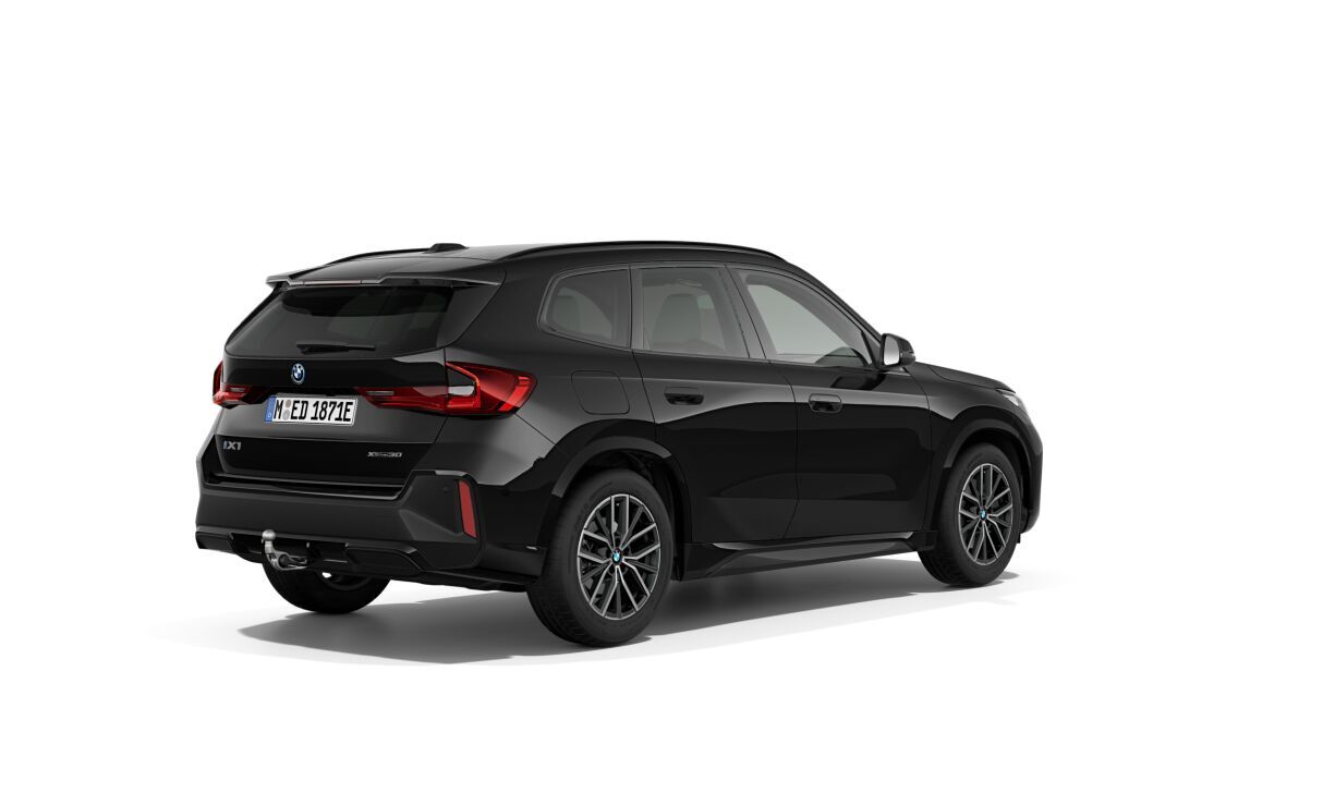 BMW iX1 U11 xDrive30 Fully Charged 2026, kuva 2/4