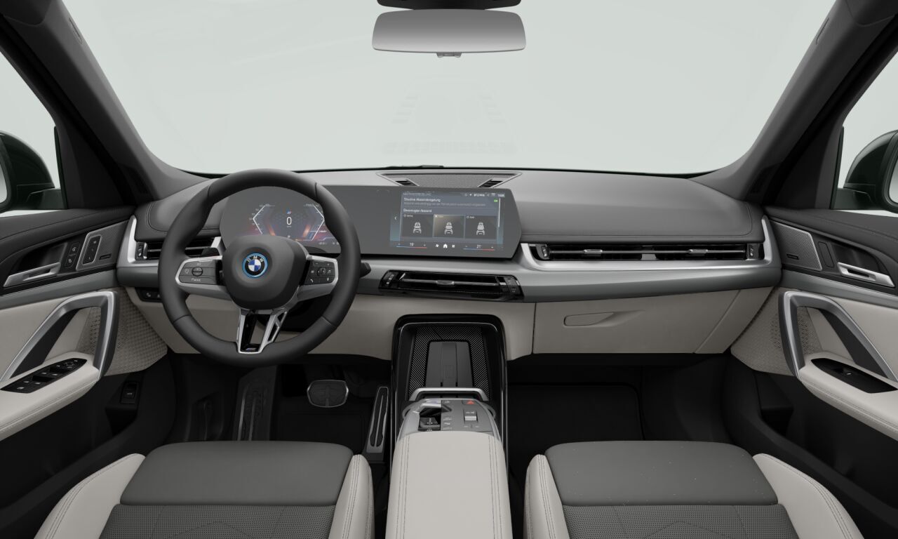 BMW iX1 U11 xDrive30 Fully Charged 2026, kuva 3/4