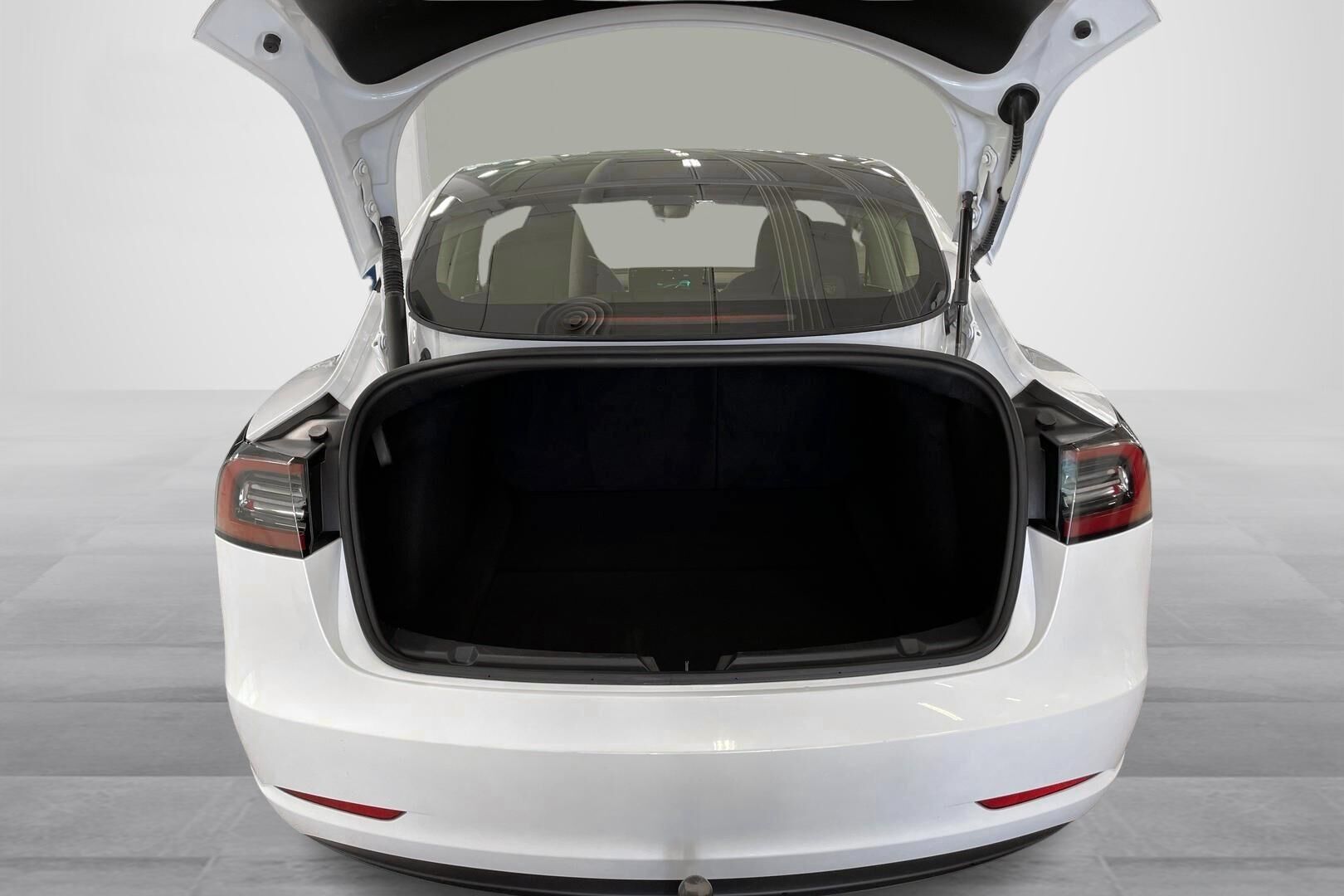 Tesla Model 3 Long Range AWD 2023, bild 5/18