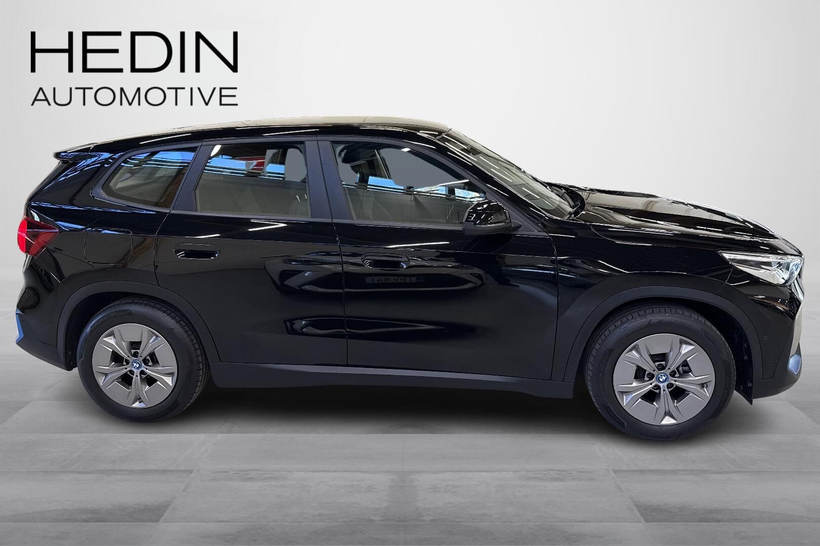 BMW iX1 U11 30 xDrive 2023, kuva 6/25