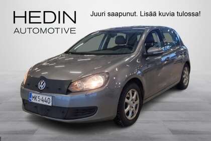 Volkswagen GOLF Comfortline 1,2 TSI // Hyvin huollettu! / Jakoketju vaihdettu! - MKS-440