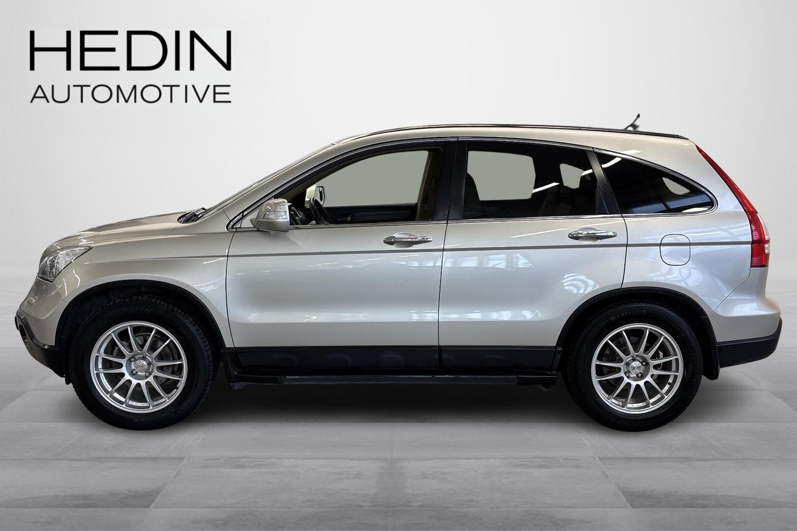 Honda CR-V 2,0i Executive 4WD 2008, kuva 6/25