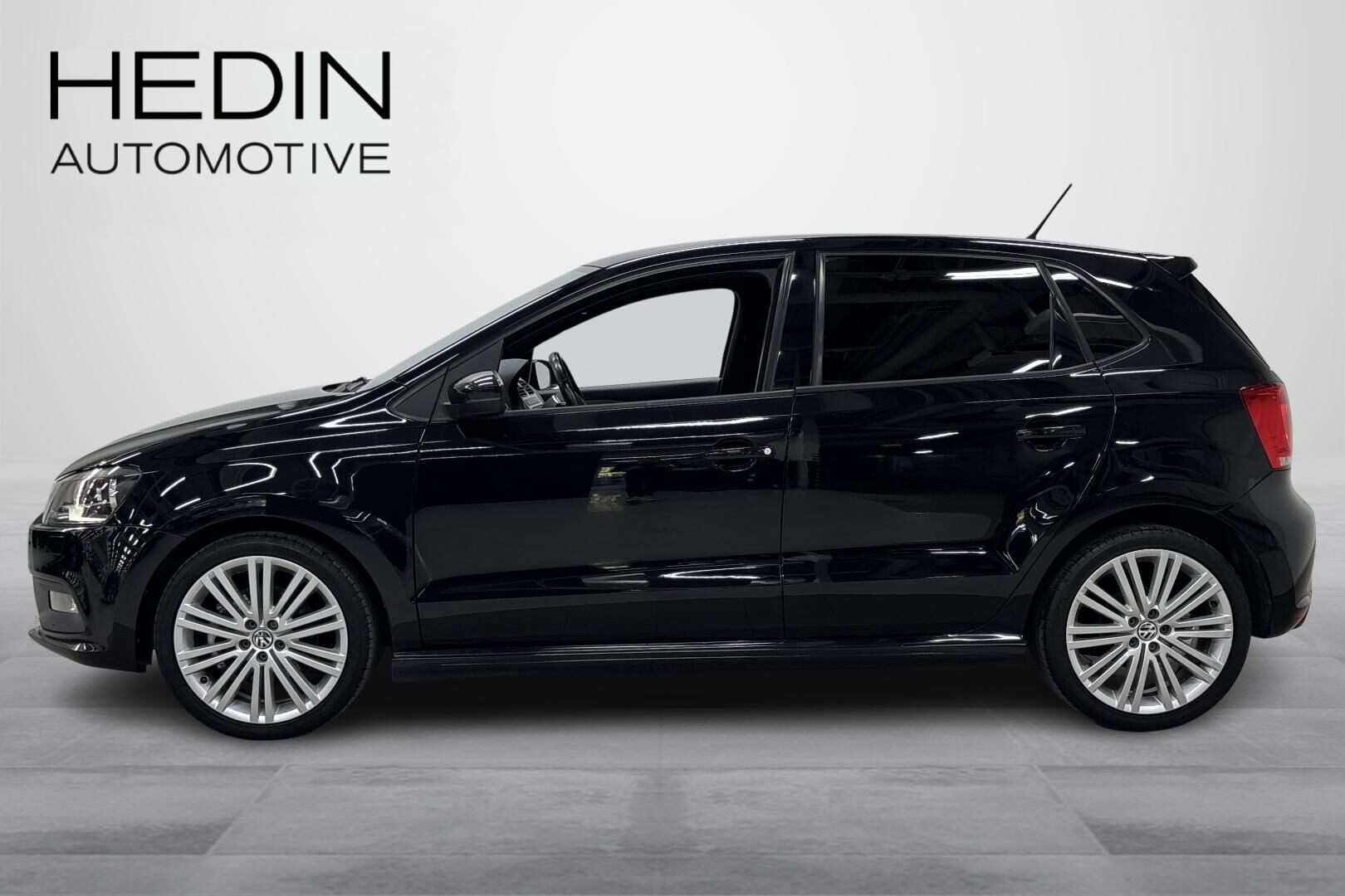Volkswagen Polo 2013, photo 7/26