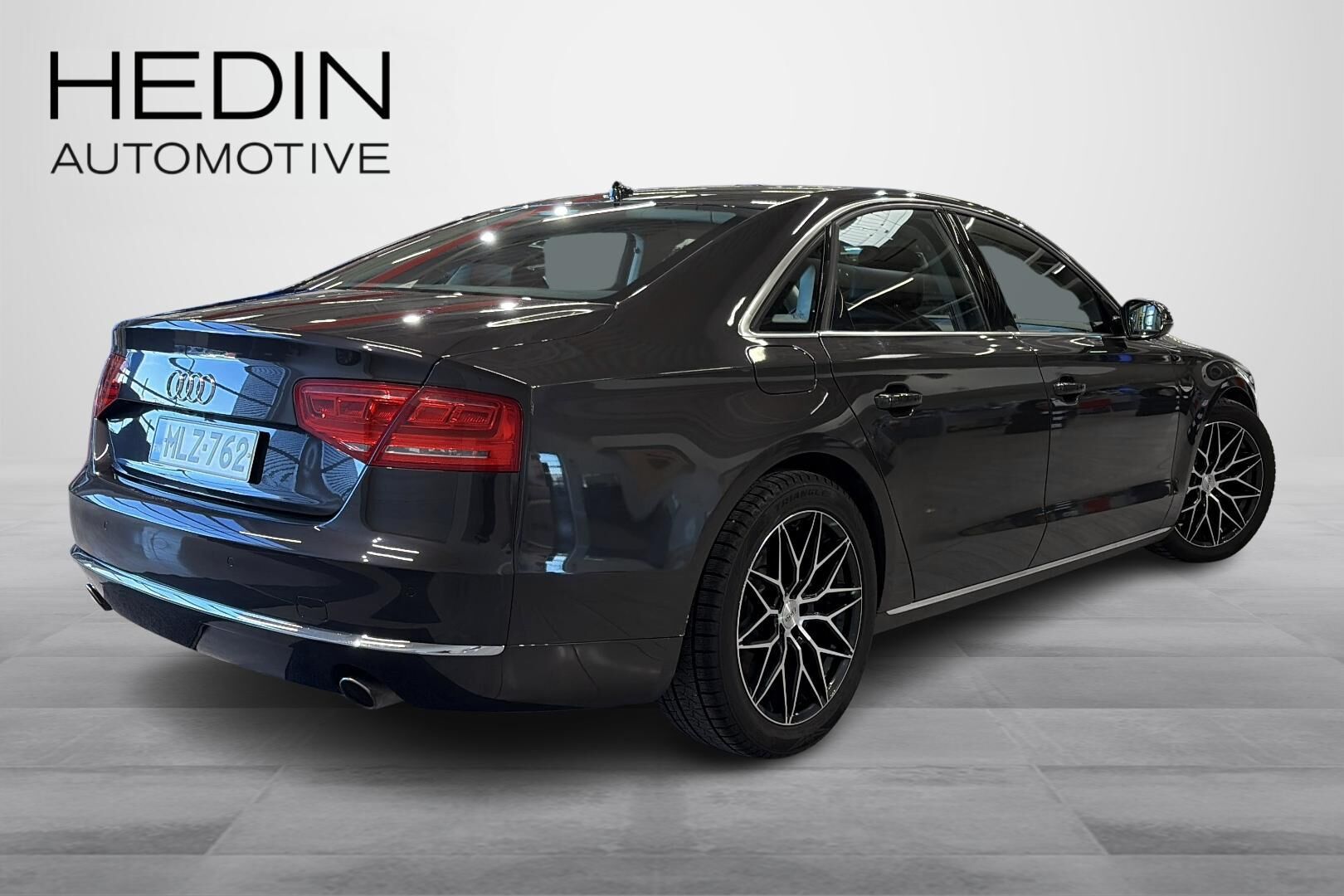 Audi A8 2012, kuva 3/30