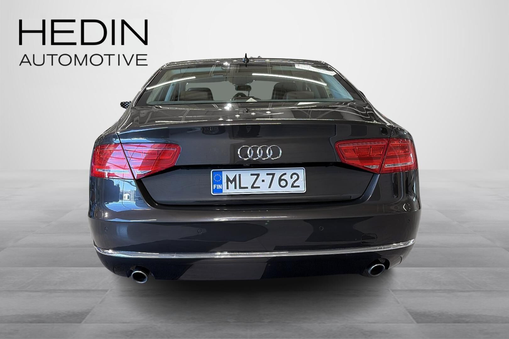 Audi A8 2012, kuva 4/30