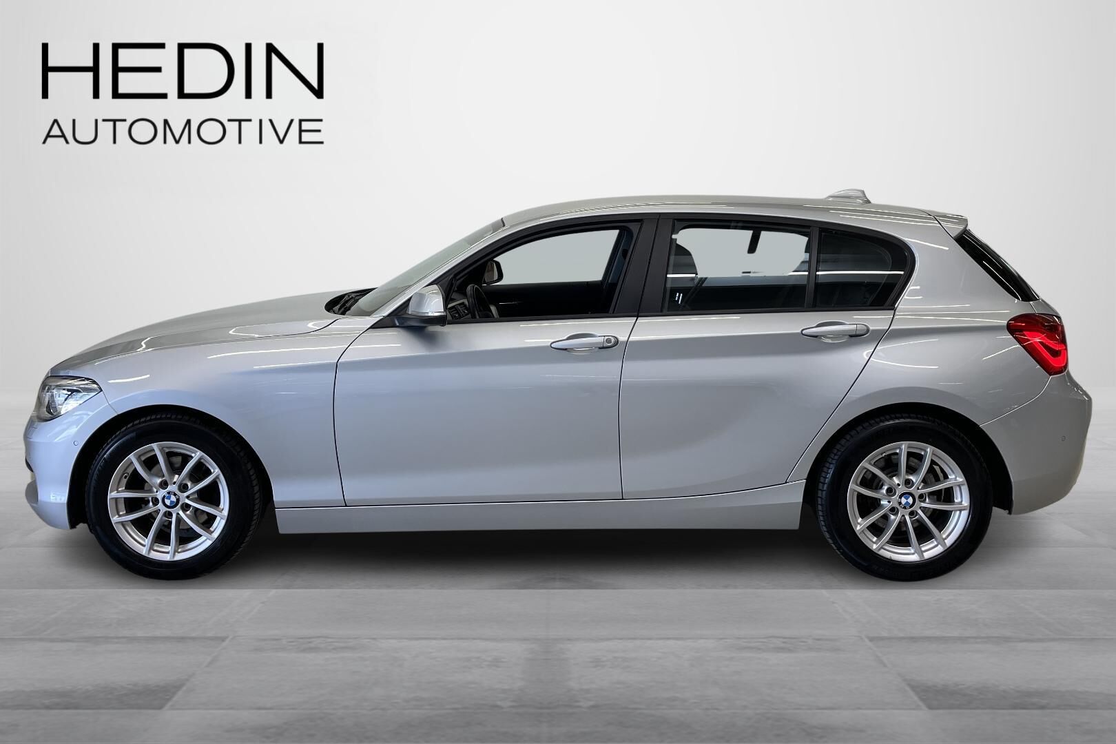 BMW 118 2017, kuva 5/22