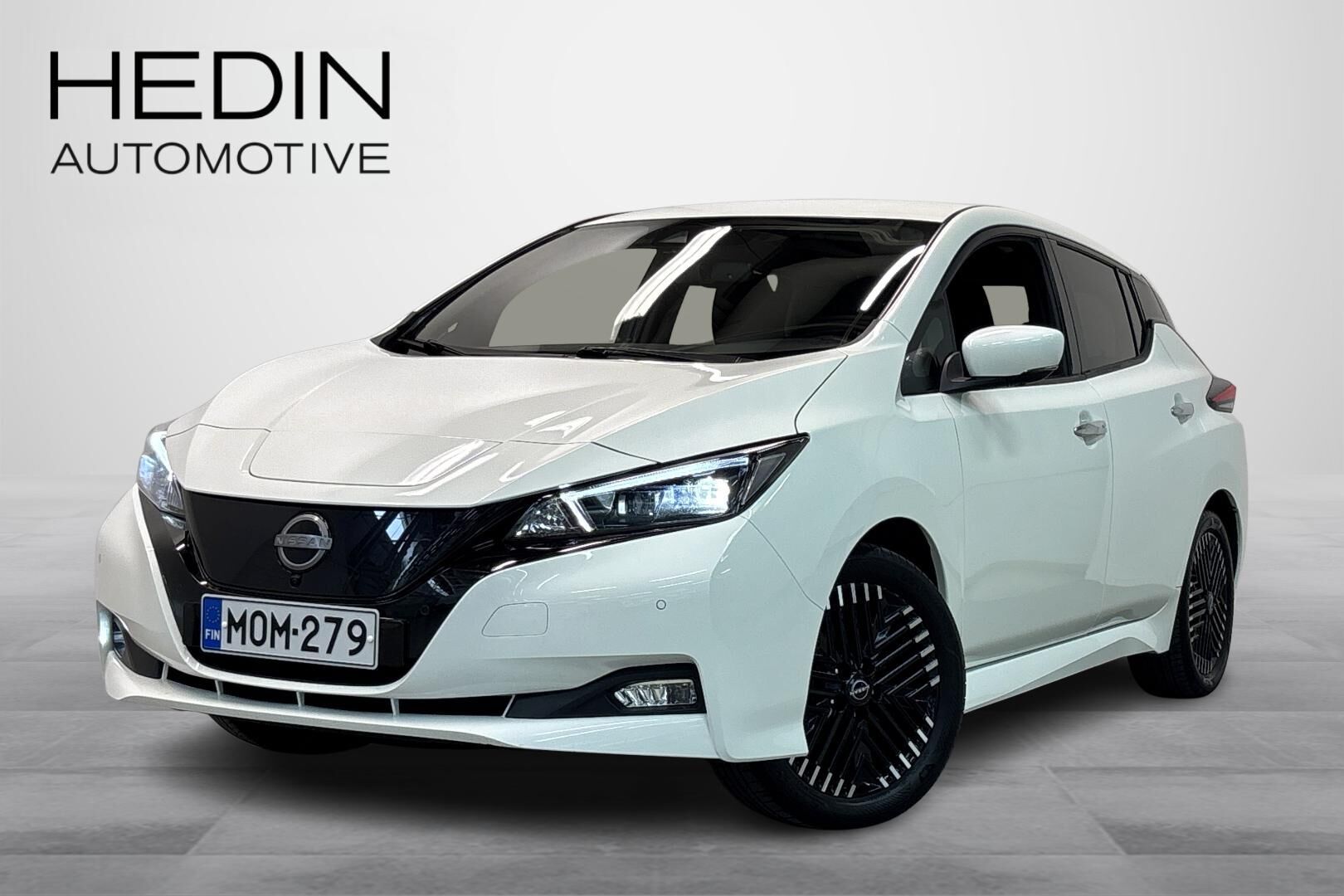 Nissan LEAF - MOM-279