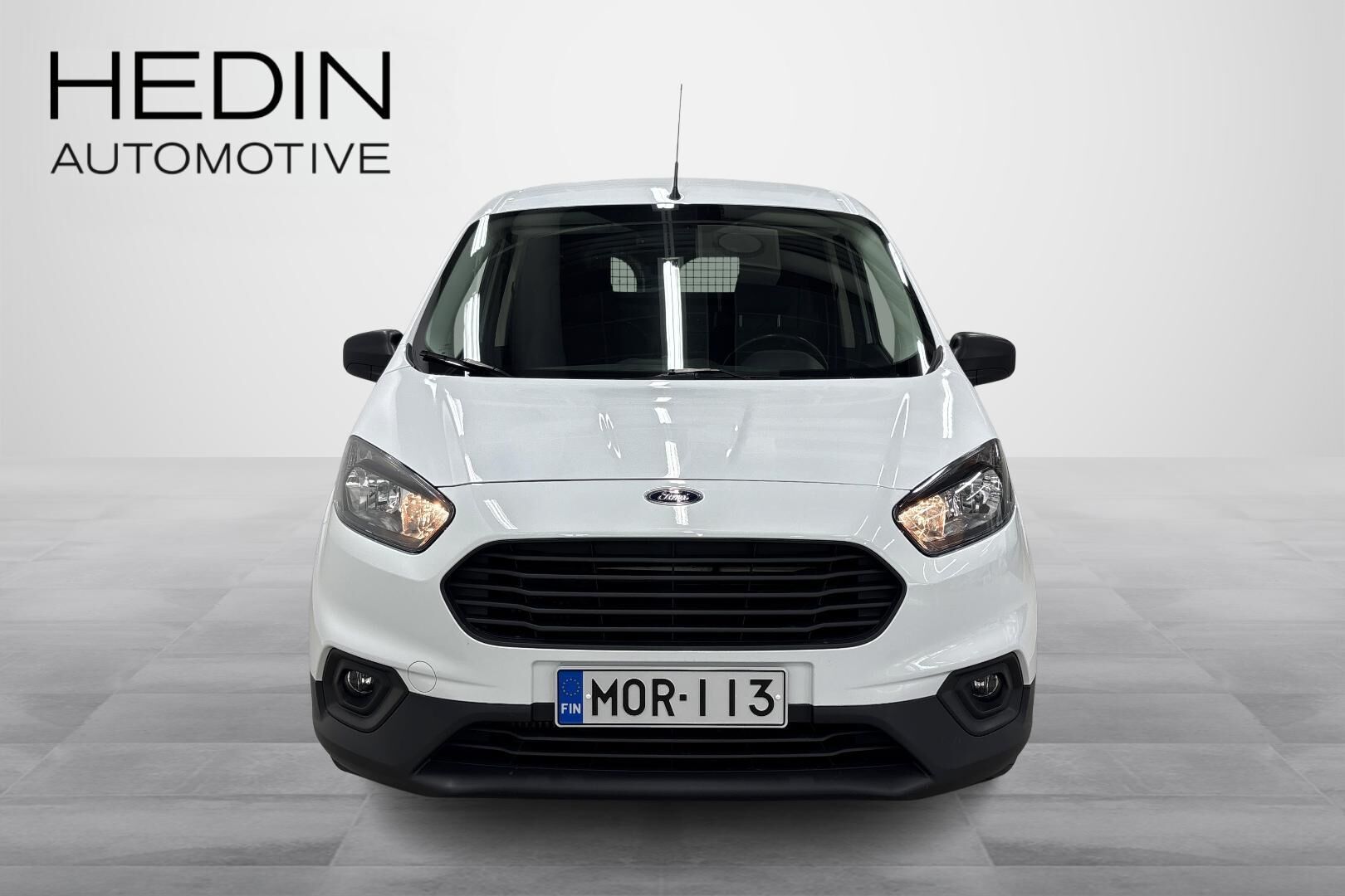 Ford Transit Courier 2023, photo 5/26