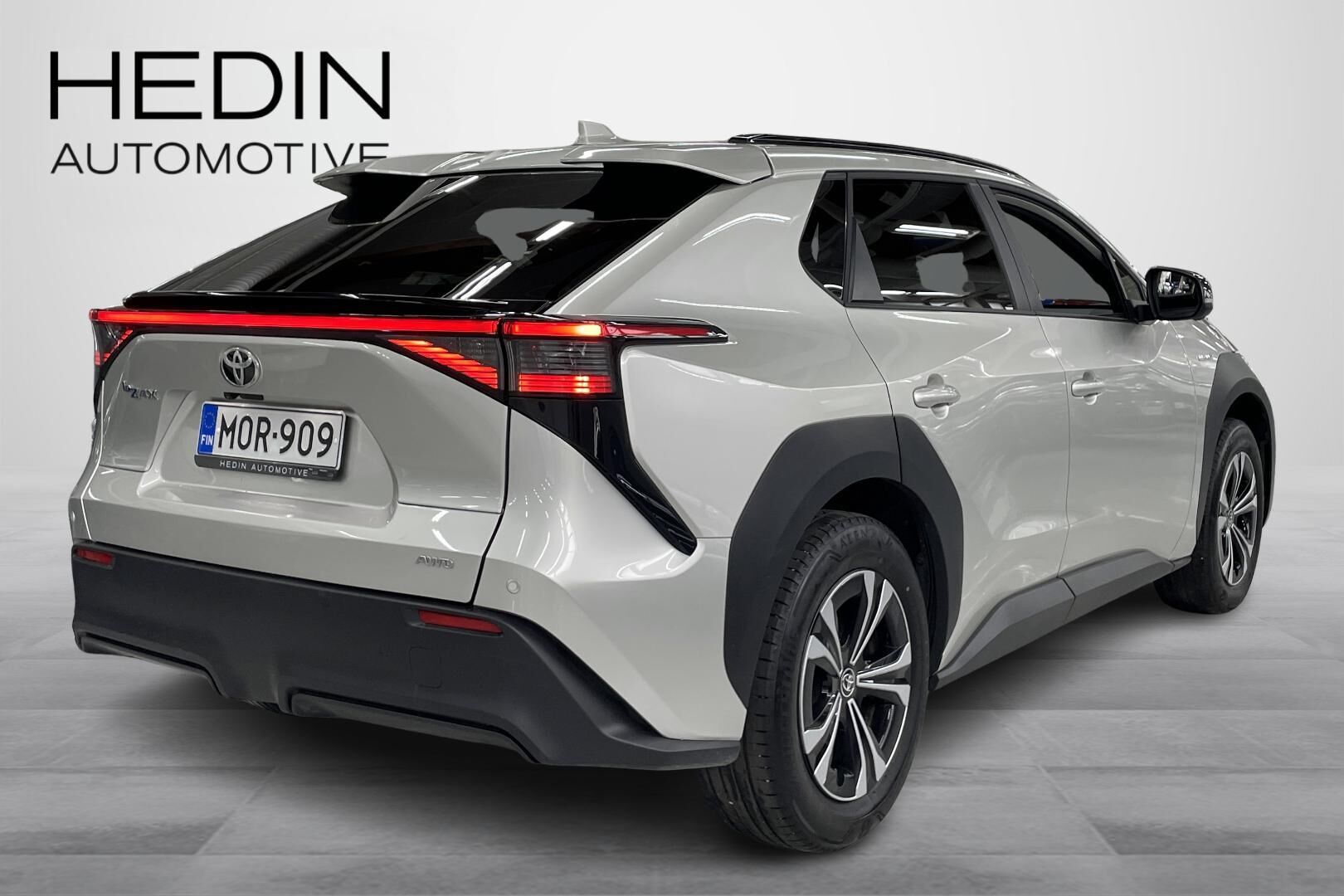 Toyota bZ4X Style AWD 2022, bild 3/29