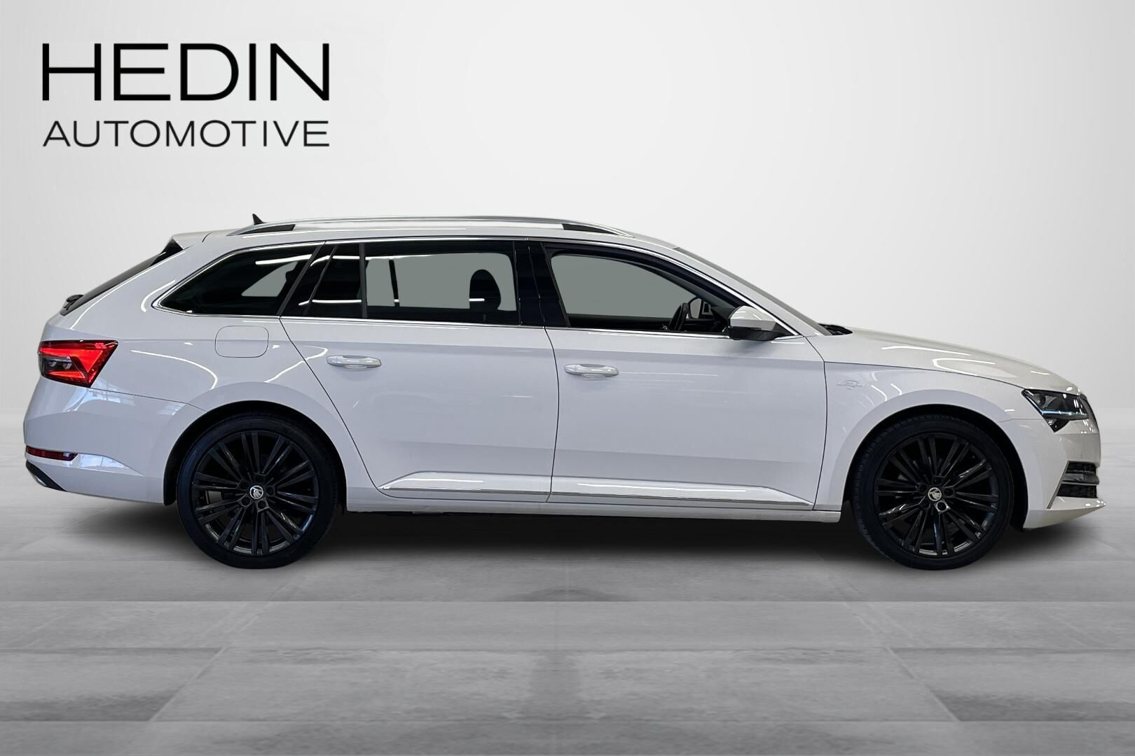Skoda Superb 2020, kuva 6/21