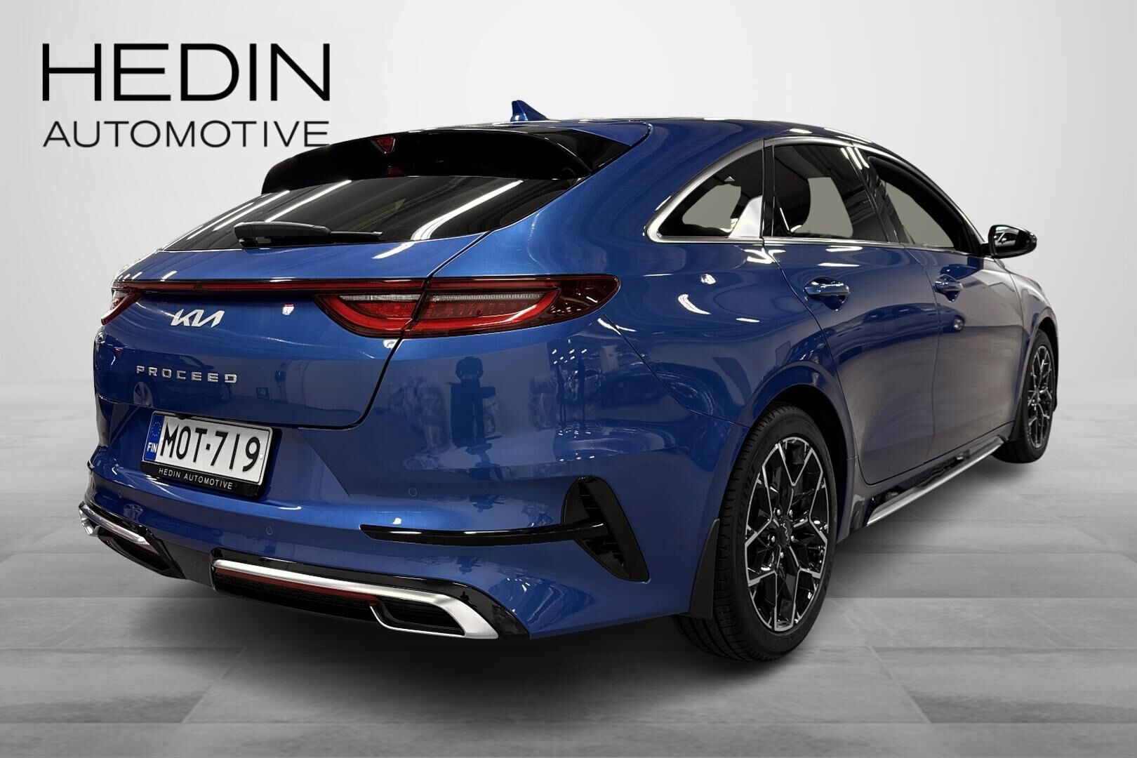 Kia ProCeed 1,5 T-GDI 160hv GT-Line DCT 2023, kuva 2/25