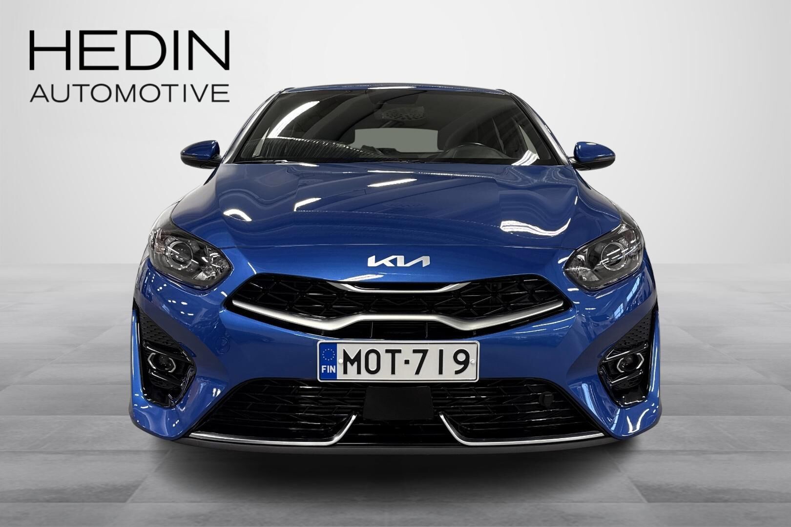 Kia ProCeed 1,5 T-GDI 160hv GT-Line DCT 2023, kuva 4/25