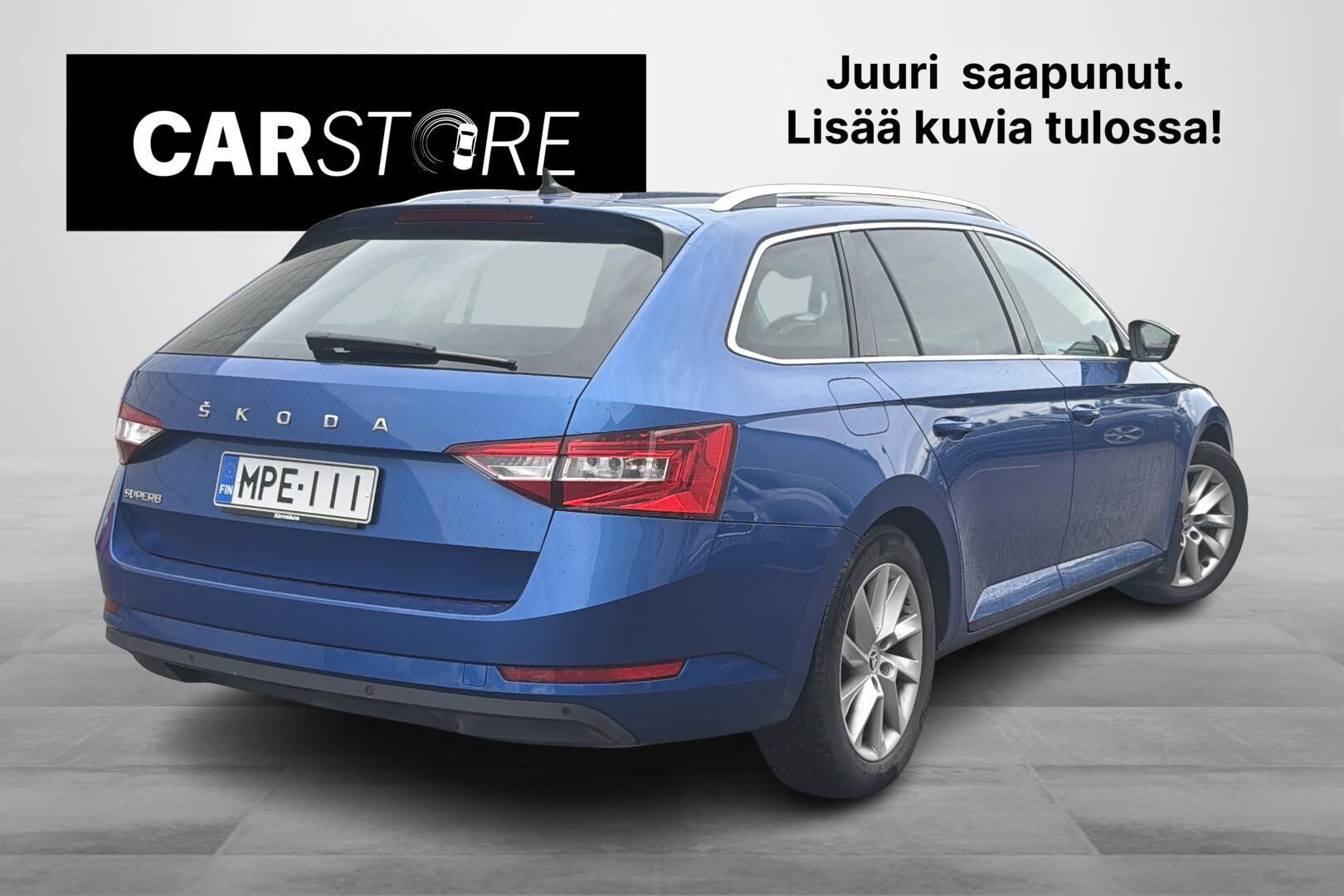 Skoda Superb 2023, kuva 2/7