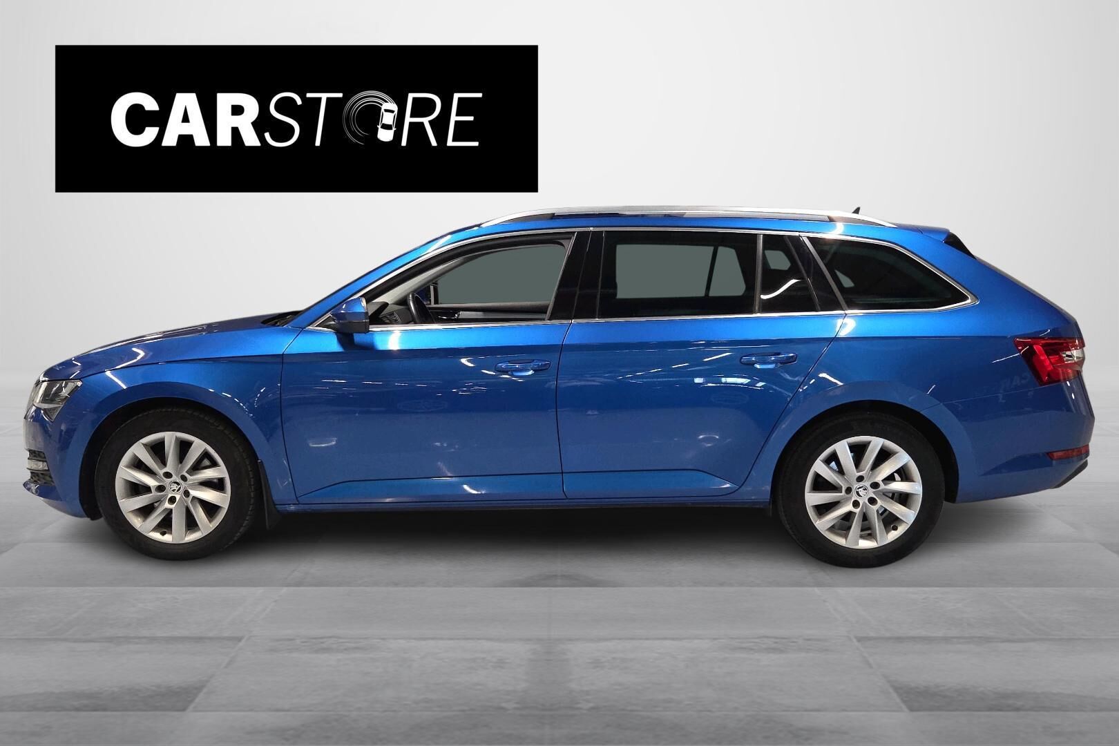Skoda Superb 2023, kuva 6/22