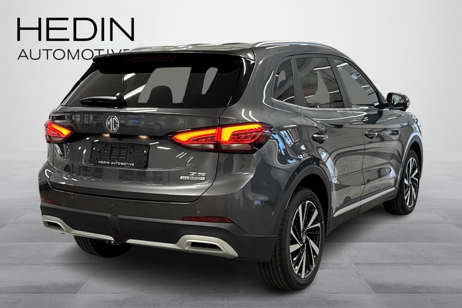 MG ZS HEV Luxury 2026, photo 2/29