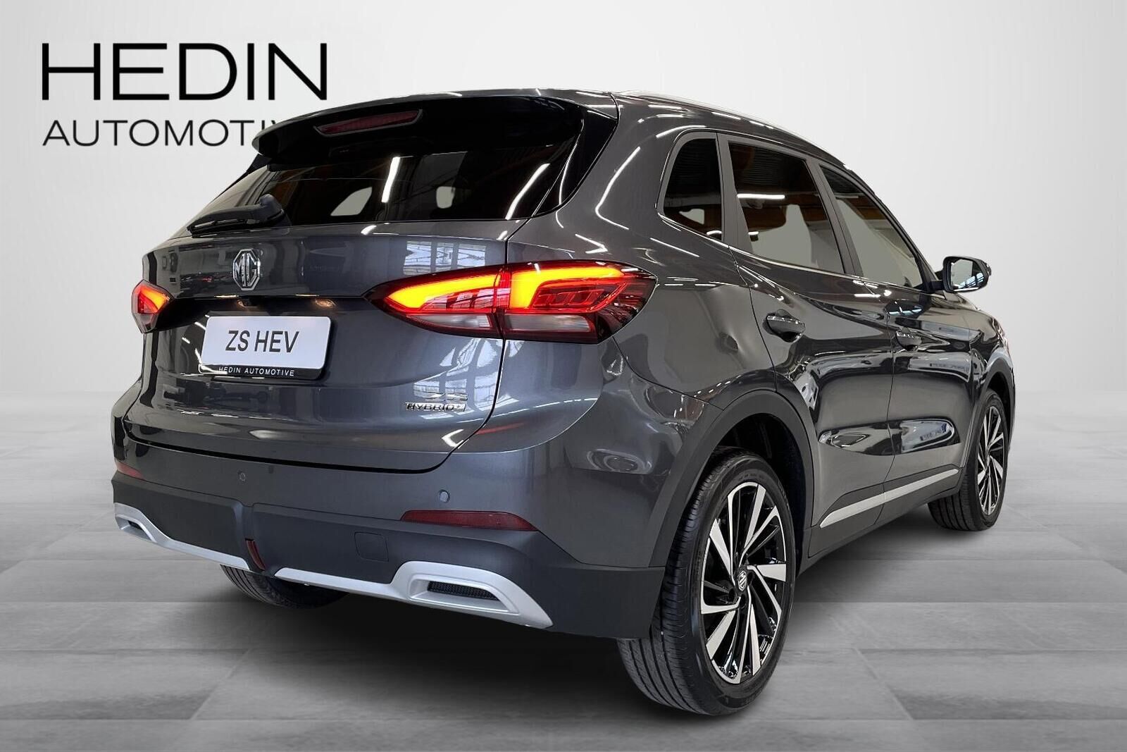 MG ZS HEV Luxury 2026, kuva 2/23