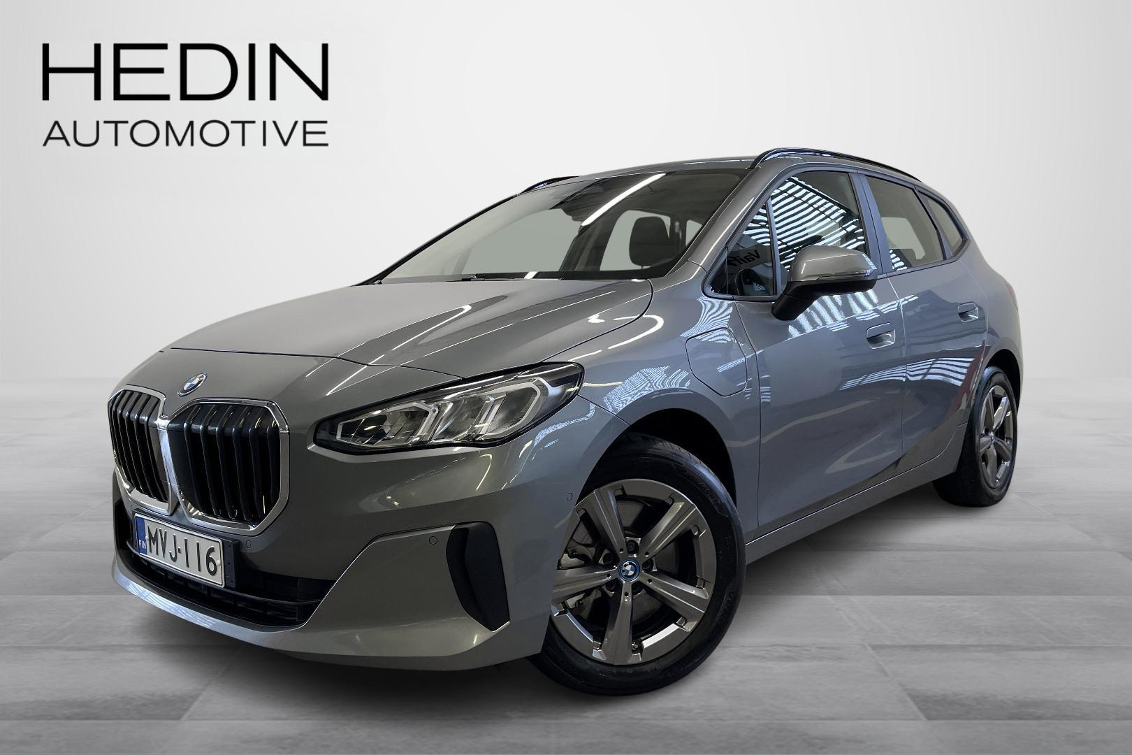 BMW 230 U06 Active Tourer 230e xDrive Charged Edition // Sähkösäätöiset istuimet hieronnalla/ Harman Kardon/