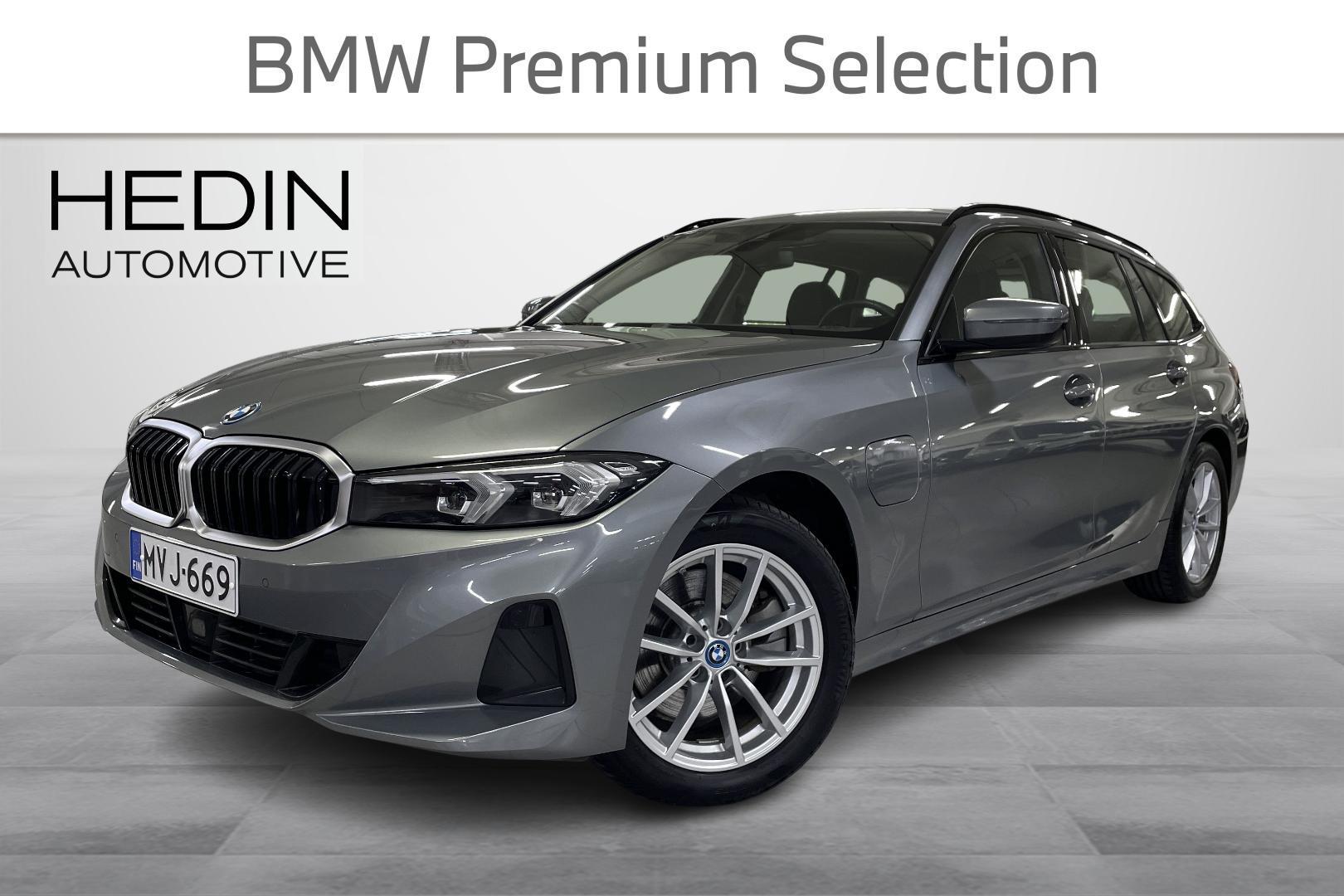 BMW 330 G21 Touring 330e xDrive A Charged Edition // Aktiivivakionopeudensäädin/ Hifi/ Widescreen/