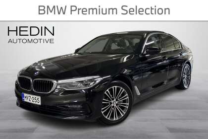 BMW 530 G30 Sedan 530e xDrive A Charged Edition Sport // Driving Assistant Plus/ HUD/ Harman&Kardon/ 360 - MVZ-255