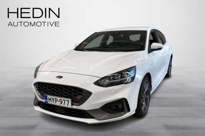 Ford FOCUS 2,3 EcoBoost 280hv M6 ST 5-ovinen - MYP-977