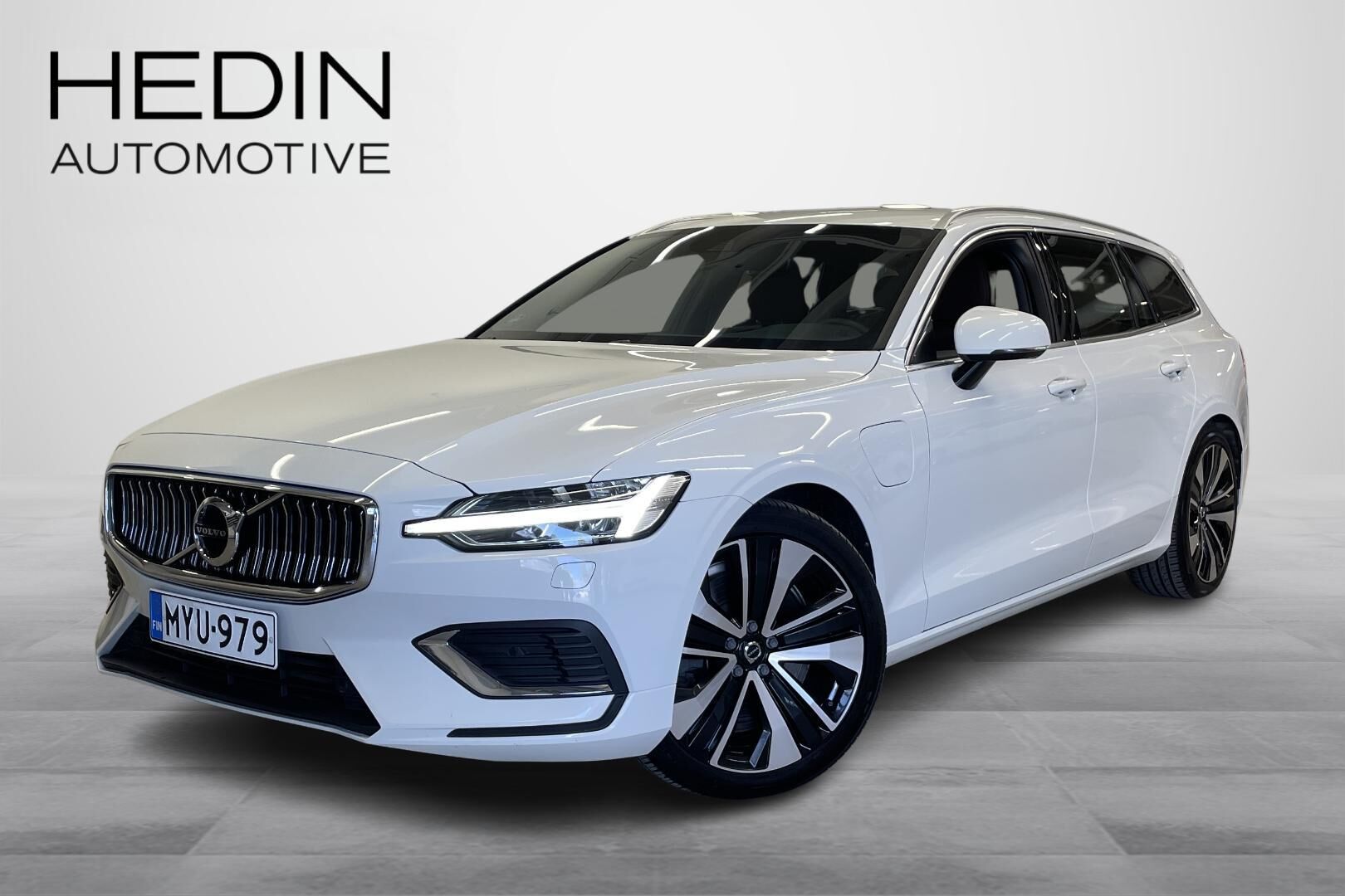 Volvo V60 - MYU-979