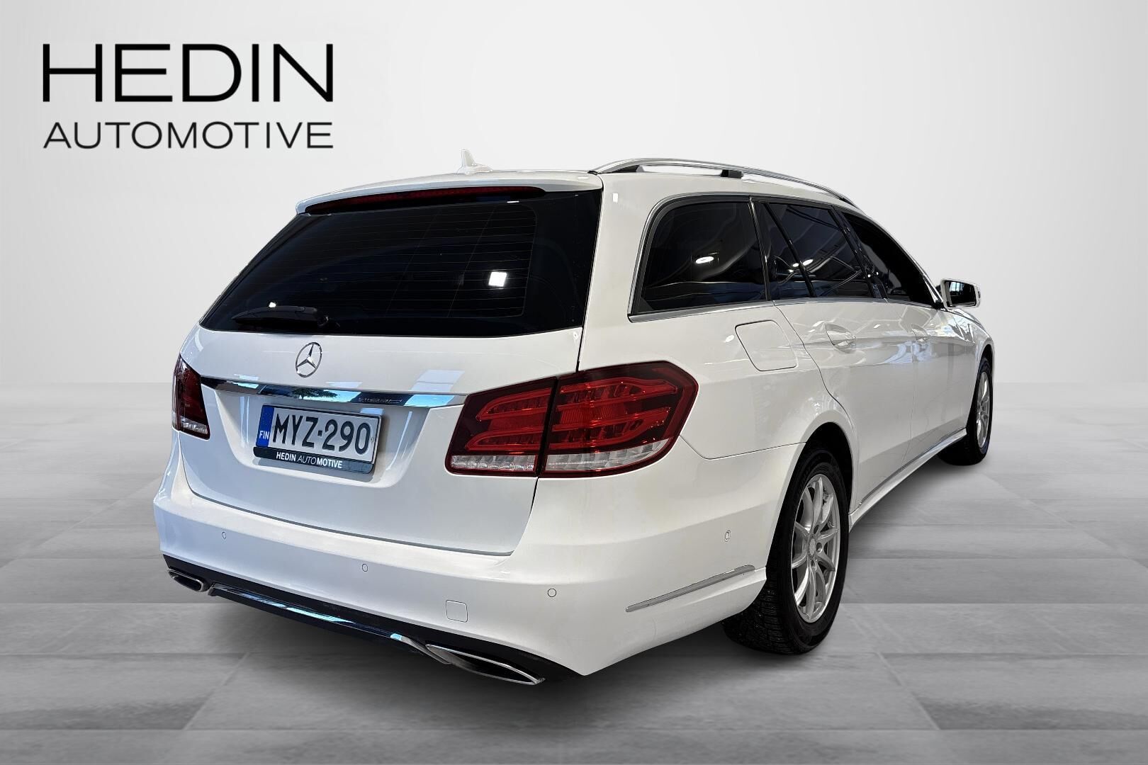 Mercedes-Benz E 200 BlueTec T A Business 2015, kuva 2/37