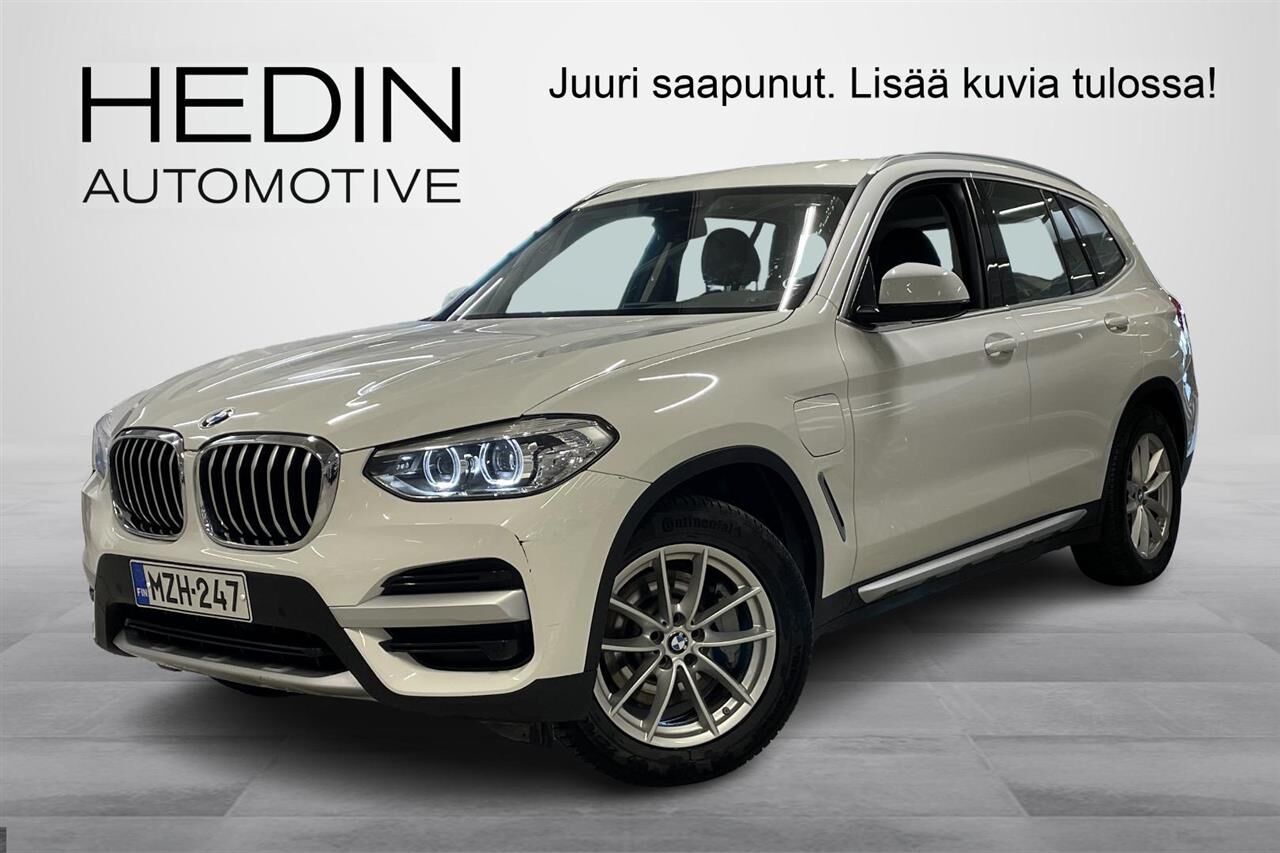BMW X3 - MZH-247
