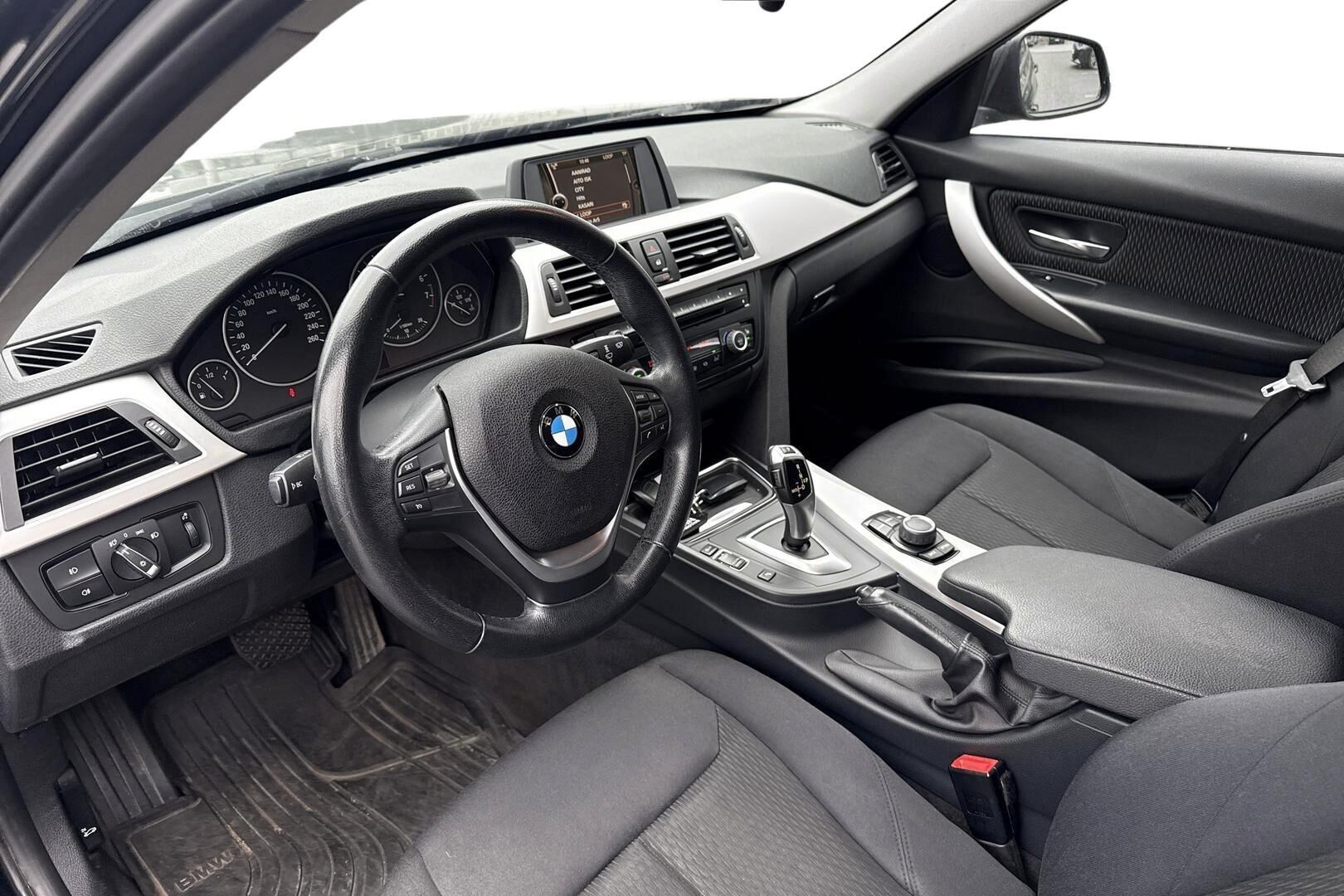 BMW 320 2014, kuva 4/13