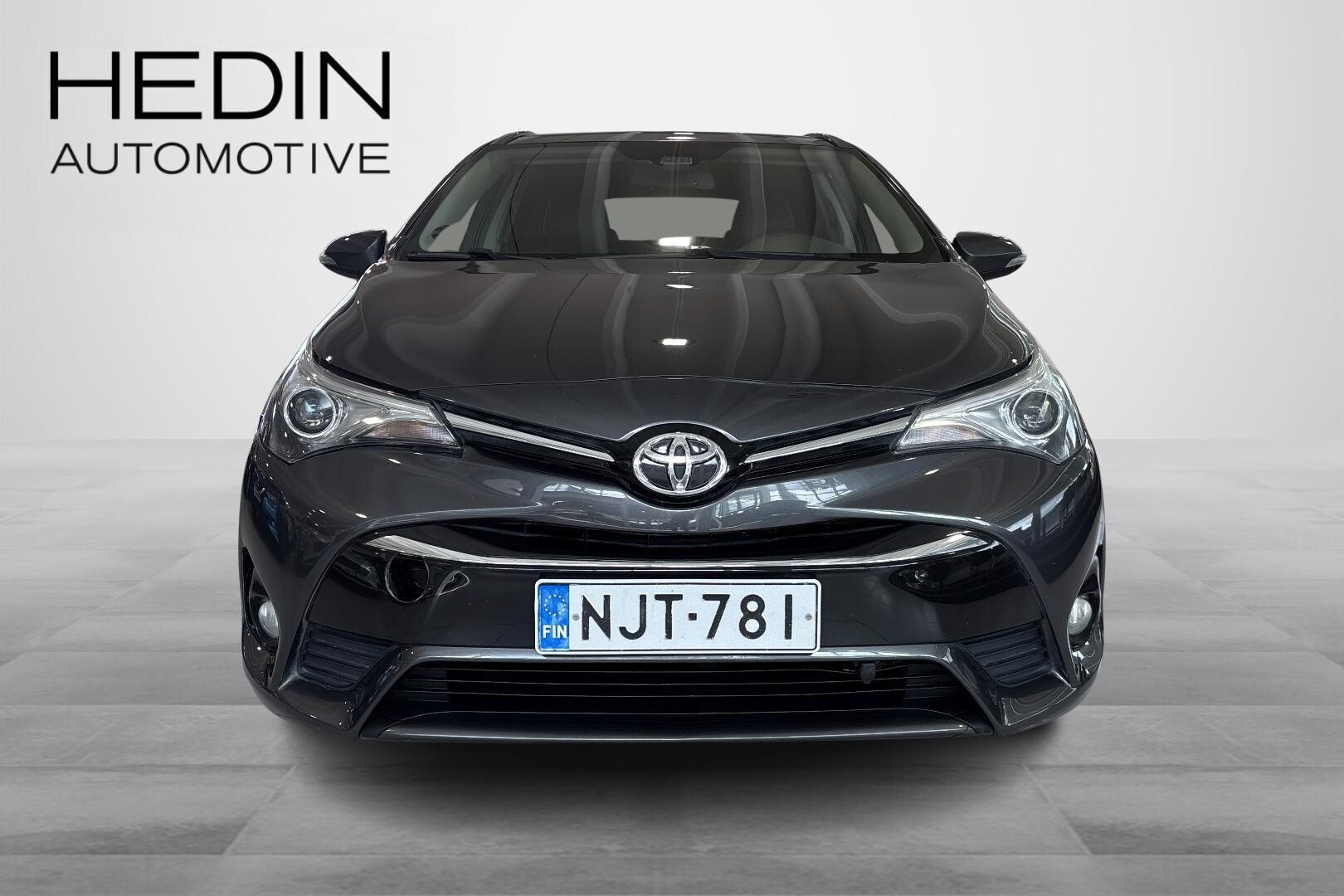 Toyota Avensis 2015, photo 5/24