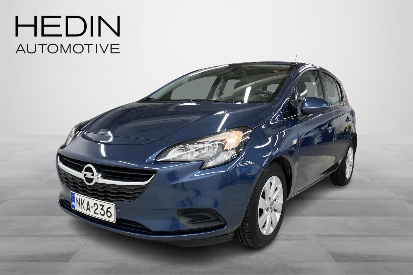 Opel CORSA - NKA-236