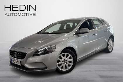 Volvo V40  - NKE-897