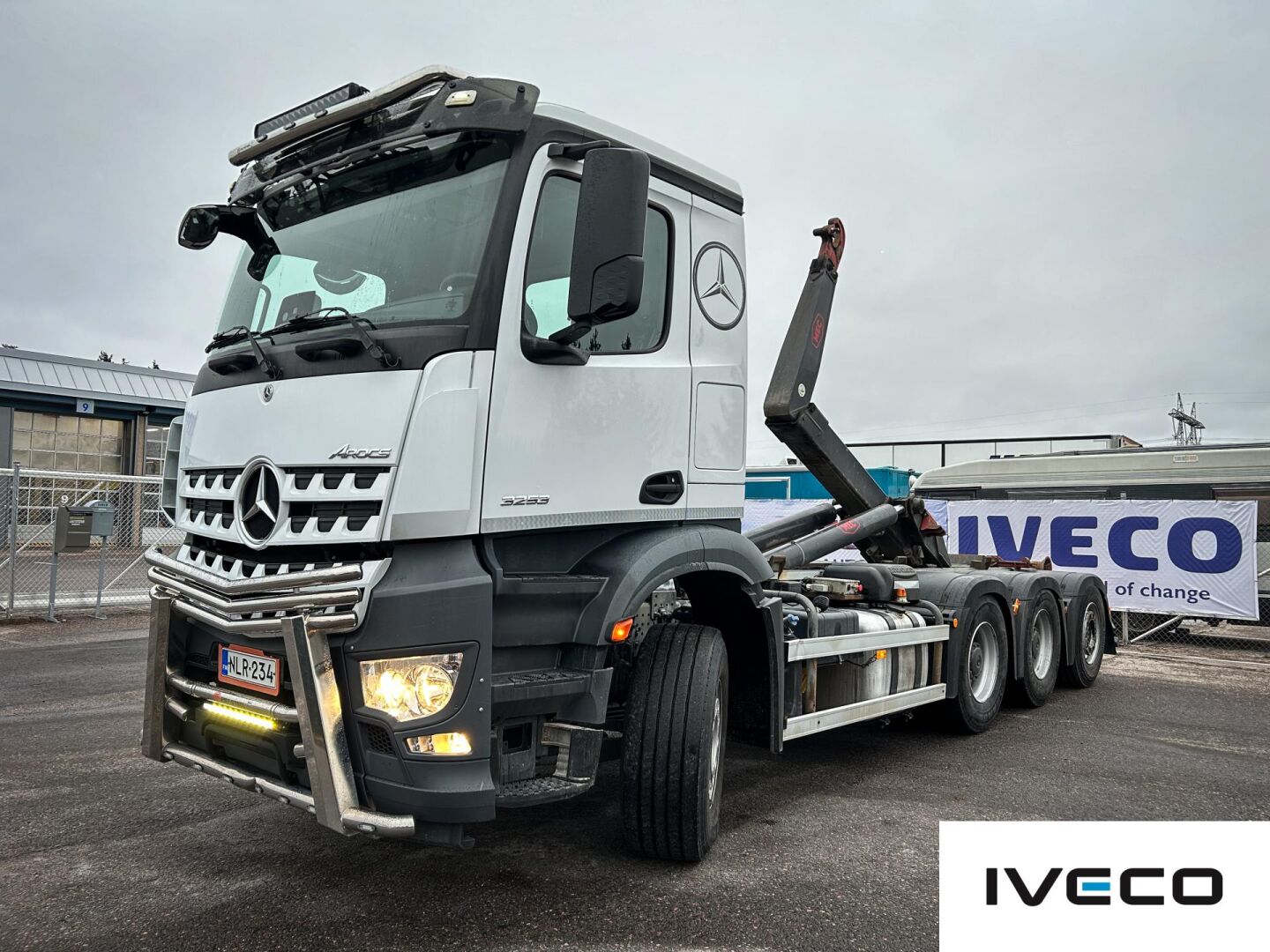 Mercedes-Benz Arocs - NLR-234