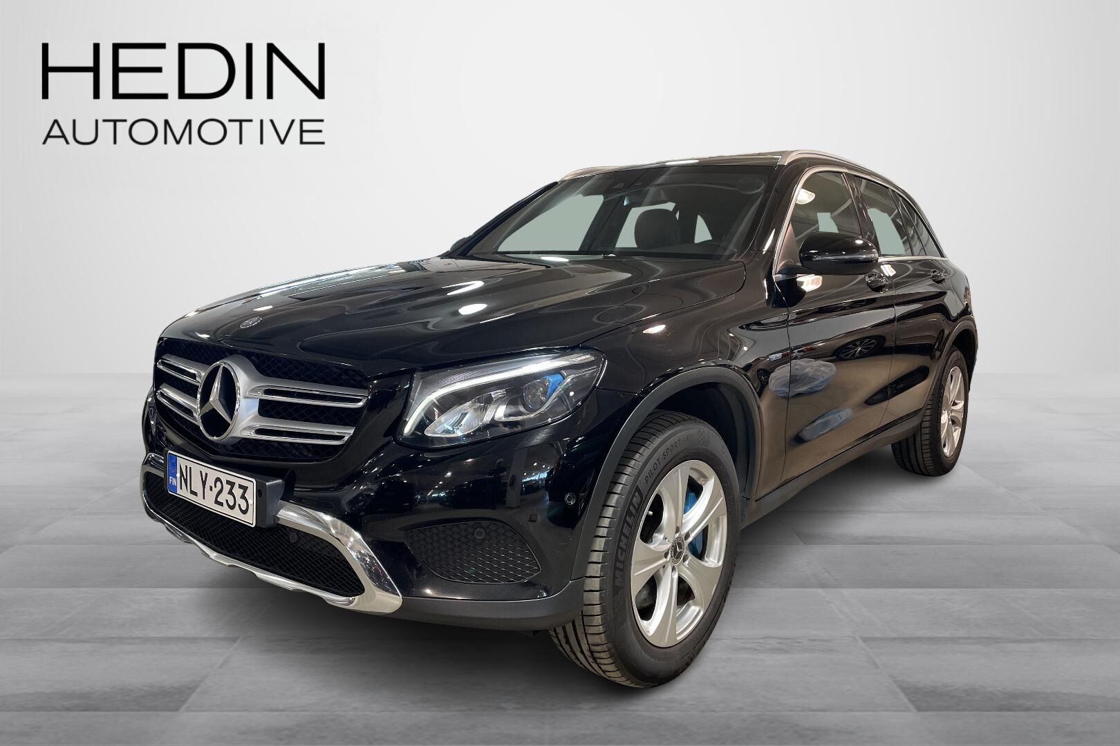 Mercedes-Benz GLC - NLY-233