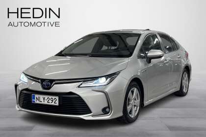 Toyota COROLLA Sedan 1,8 Hybrid Active Edition // Siisti / Adapt. vakkari / Lohkoläm. / Ratinläm. / Ledit - NLY-292