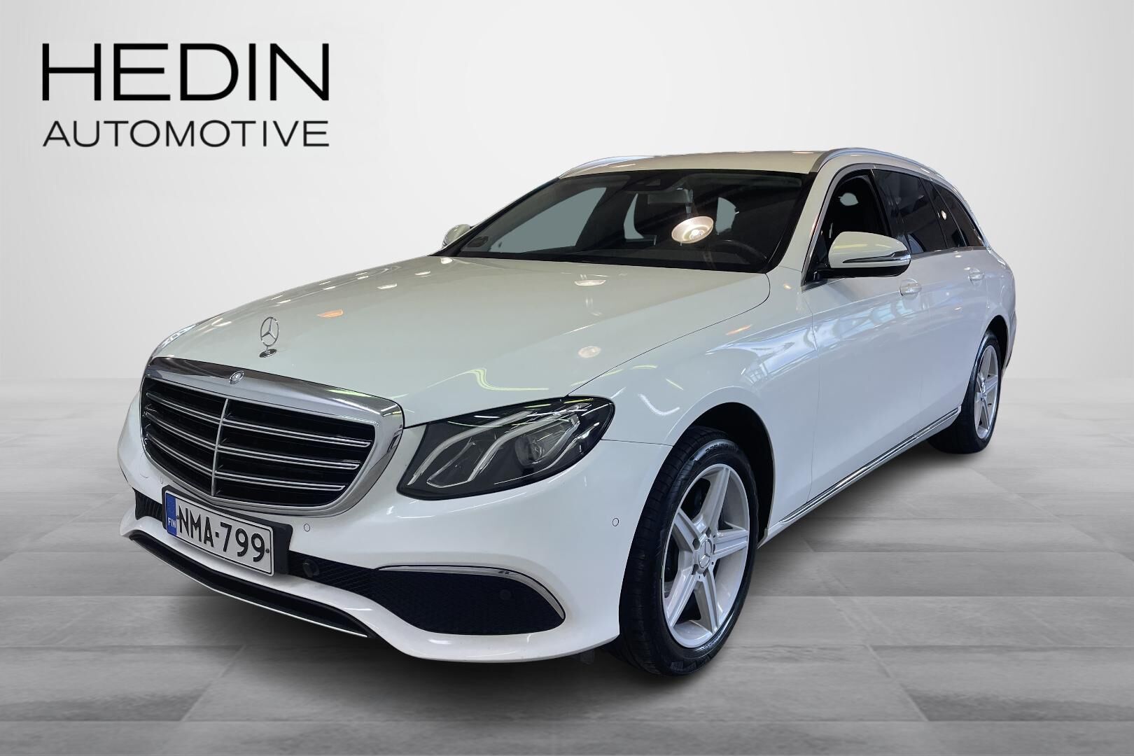 Mercedes-Benz E - NMA-799