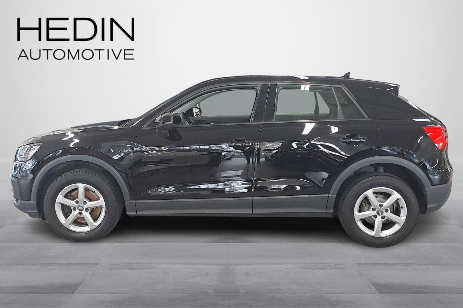 Audi Q2 1,0 TFSI 85 kW 2017, photo 5/24