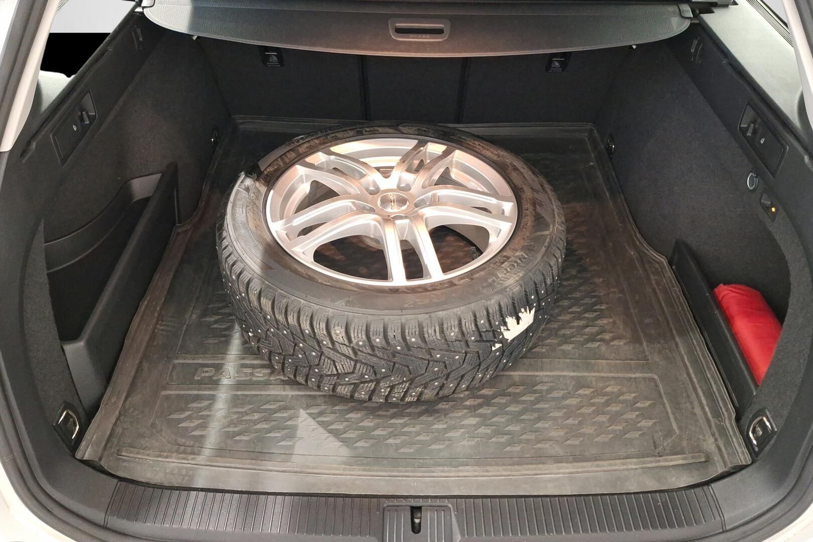 Volkswagen Passat 2019, kuva 5/24
