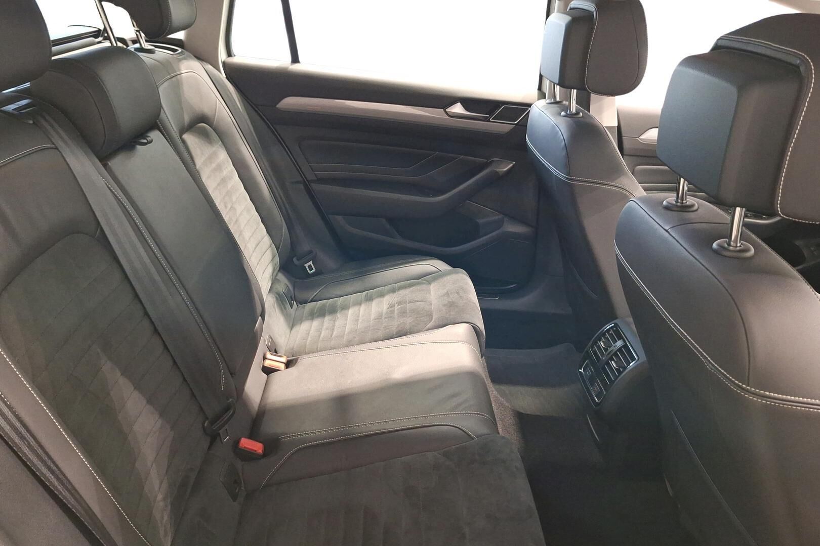 Volkswagen Passat 2019, kuva 6/24