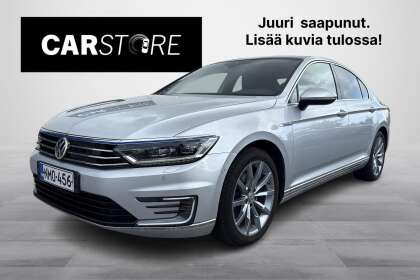 Volkswagen PASSAT - NMO-456