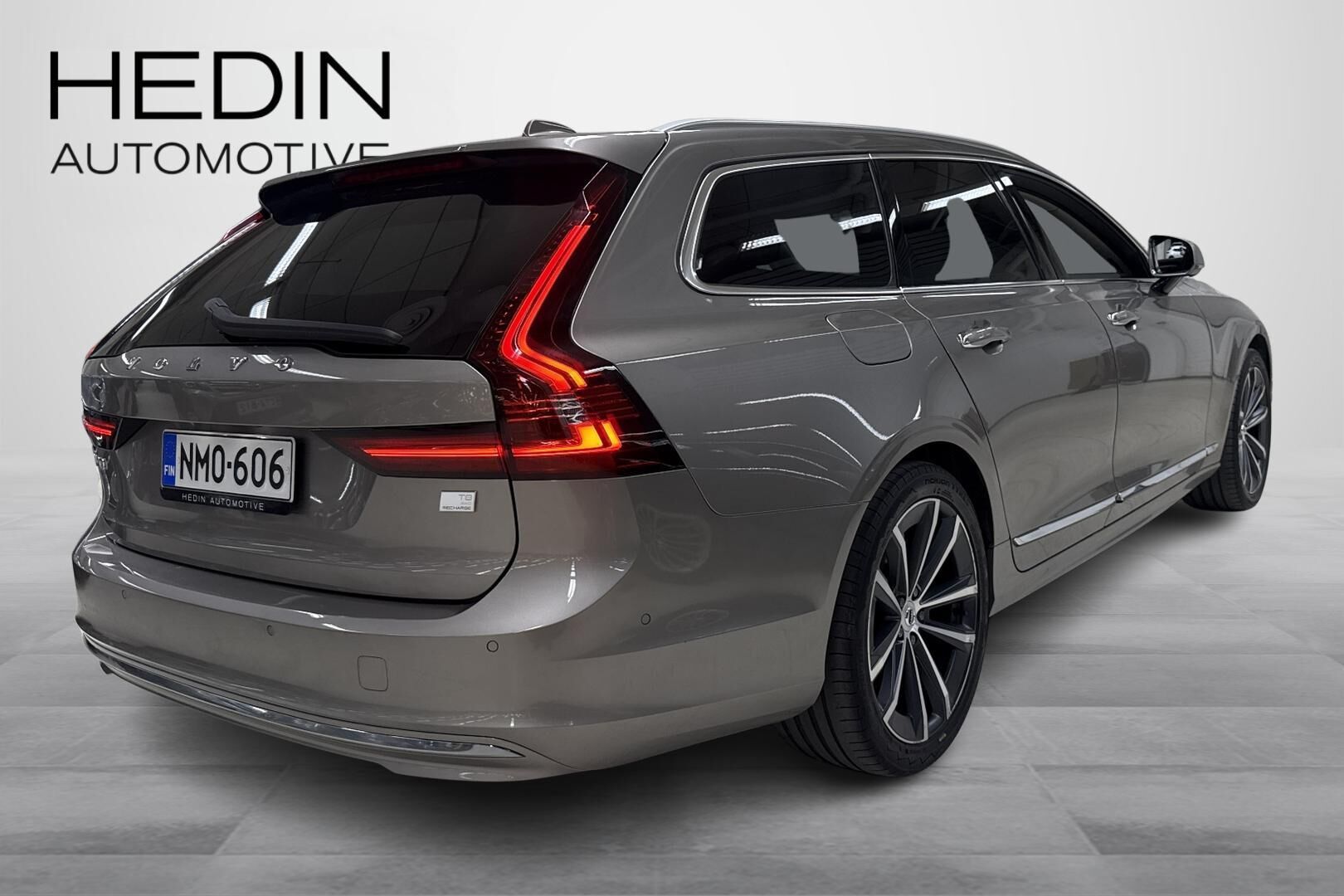 Volvo V90 2022, kuva 3/31
