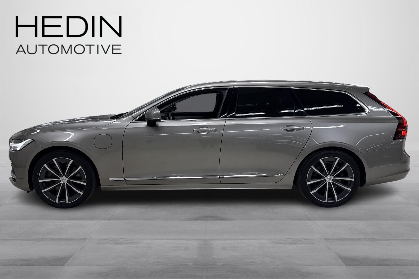 Volvo V90 2022, kuva 7/31