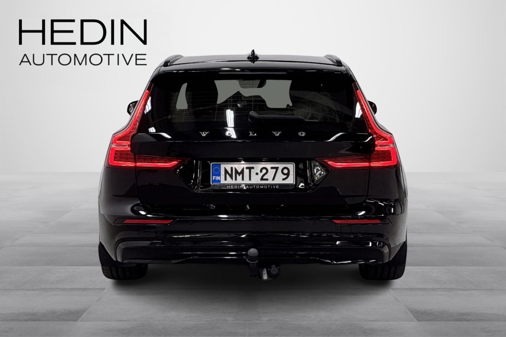 Volvo V60 2023, kuva 4/26