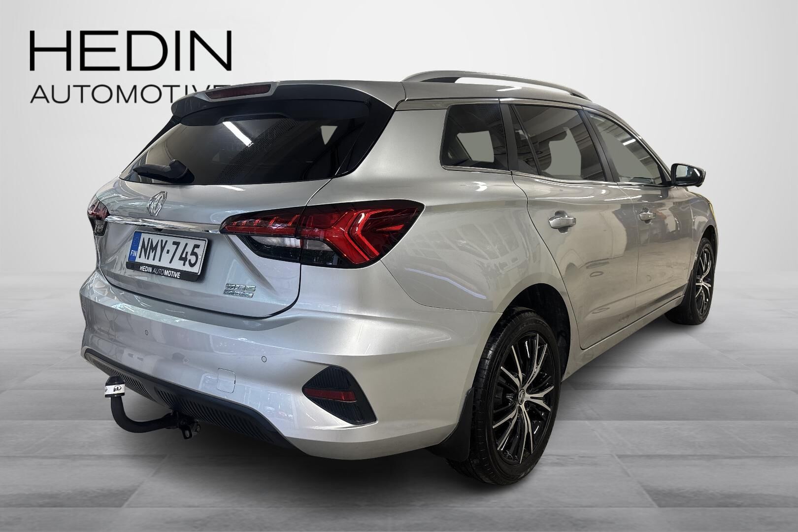 MG MG5 Luxury LR 2023, kuva 2/23