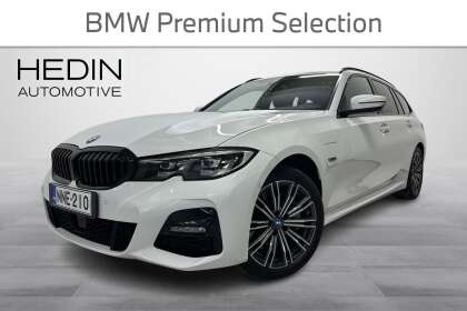 BMW 330  - NNE-210