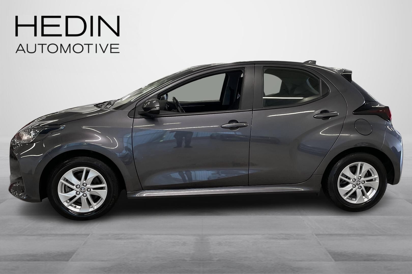 Toyota Yaris 1,5 Hybrid Active Plus 2024, bild 5/20